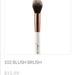 Brand new firms beauty blush brush